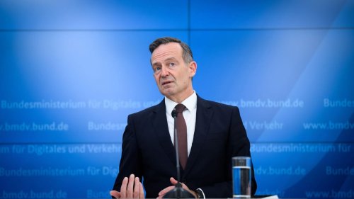 "Habe keine Entscheidung zu bereuen": Ex-FDPler zeigt sich offen für Ministeramt