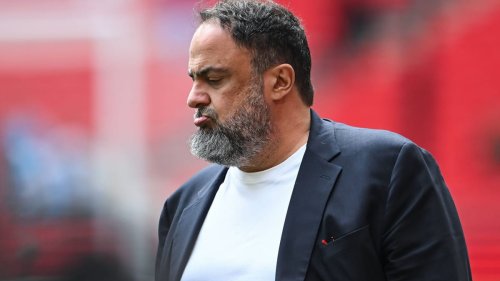 Premier League: Nottingham-Boss Marinakis schimpft auf Rasen mit Trainer