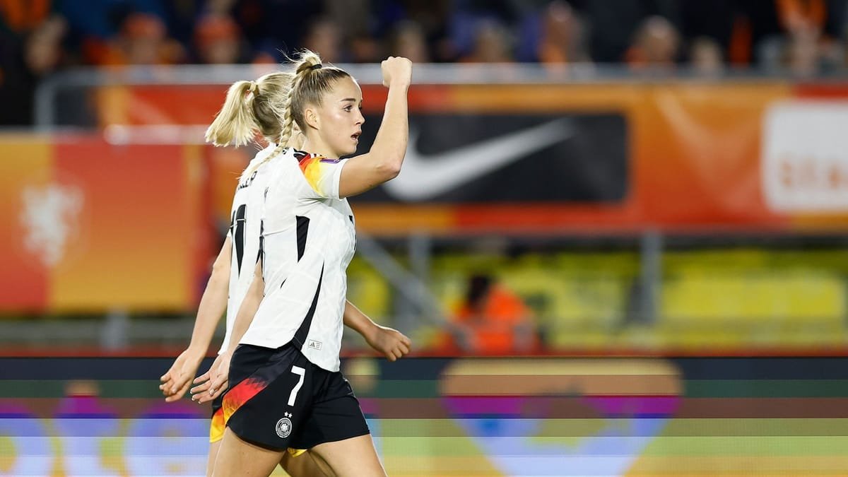 DFB lobt EM-Rekordprämie für Fußballerinnen aus