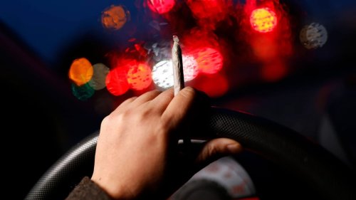 Polizeikontrolle in Aachen: Beamte finden Drogen, gefälschte Dokumente und mehr