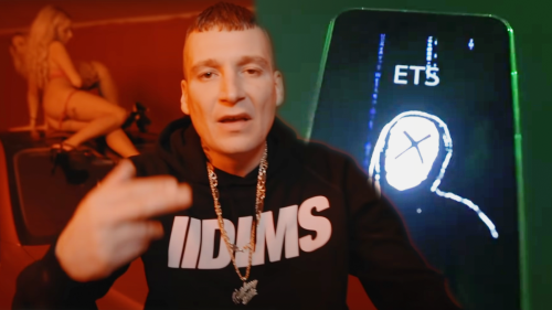 Deutsche Rapstars in der Drogenszene | Wie ein Song Kriminellen Anleitung zum Drogenschmuggel gibt