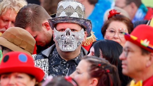 Kölner Karneval: Diese Karnevalskostüme sind verboten – bis zu 10.000 Euro Bußgeld