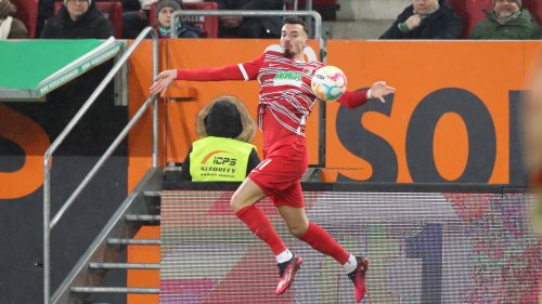 FC Augsburg: Mergim Berisha wartet auf Anruf von Bundestrainer Hansi Flick