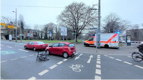 Leipzig: Rätselhafter Unfall mit schwangerer Radfahrerin – Zeugen gesucht