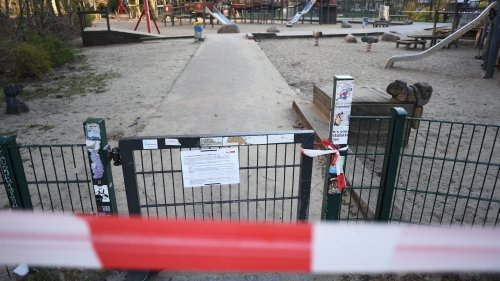 Berlin: Polizei findet mutmaßliches Heroin auf Spielplatz in Neukölln