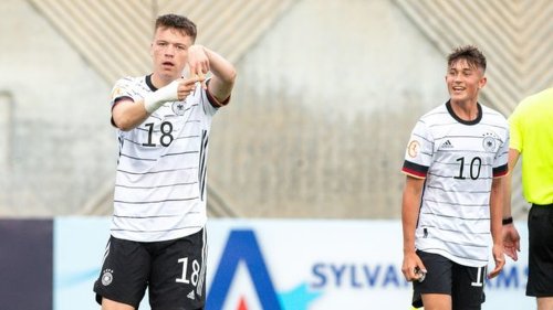 U17-Europameisterschaft: Deutsche U17-Fußballer starten mit Sieg gegen Italien