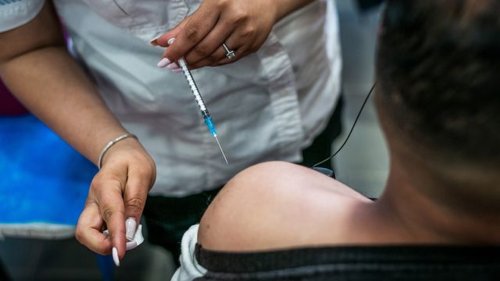 Covid-19: Israel will Über-60-Jährigen dritte Corona-Impfung geben