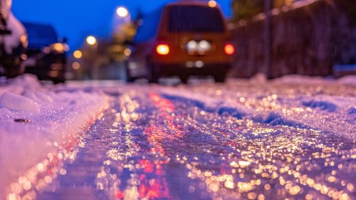 Hessen: Schnee und Schneeregen sorgen für Glättegefahr