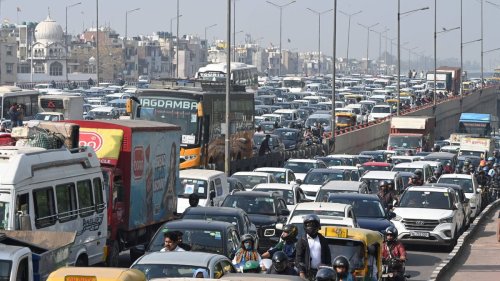 Neu-Delhi: Kein Sprit mehr für alte Autos in Indiens Hauptstadt