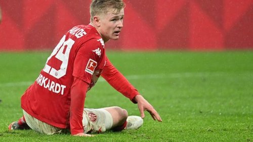Bundesliga - Mainz-Sportdirektor Schmidt: Burkardt "unverkäuflich"