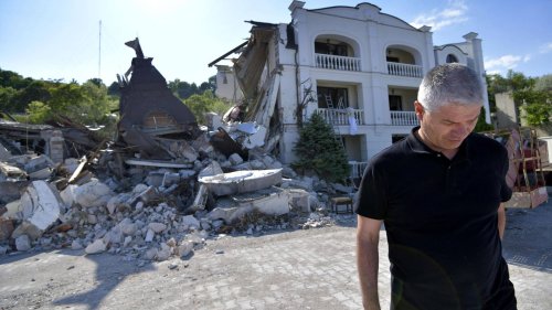 + Ukraine-Krieg im Newsblog + Raketenangriff auf Odessa – Kämpfe um Lyssytschansk