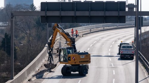 Berlin: A100-Brücke – "Man hatte mit anderen Belastungsszenarien geplant"