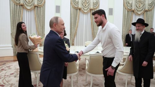 Putin: Freigelassene Geiseln sollen sich bei Hamas bedanken