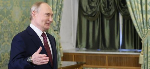 Putin lässt bei Gedenkveranstaltung Reichstag erstürmen