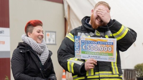 500.000 Euro: Postcode Lotterie überrascht Ahrtal mit Spende für Wiederaufbau