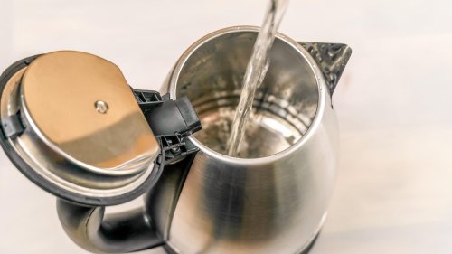 Wasserkocher: Darum sollten Sie nur kaltes Wasser in den Kocher füllen!