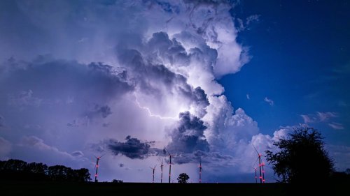 Bis zu 60 Liter Regen: Massive Unwetter treffen Köln und NRW – DWD erhöht Warnstufe