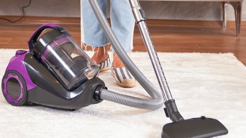 Kopyalanmış internet sitelerine dikkat: Elektrikli süpürge sipariş etti, 15 bin lira dolandırıldı!