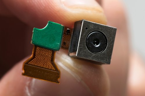 Forscher:innen machen versteckte Minikameras mithilfe von App ausfindig