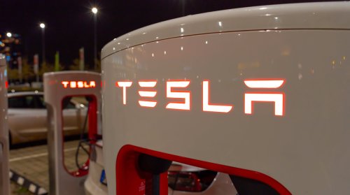 Behördlich geduldet: Tesla betreibt 1.800 illegale Ladesäulen in Deutschland