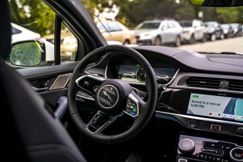 Gefangen im autonomen Taxi: Neuer Waymo-Vorfall sorgt für Ärger