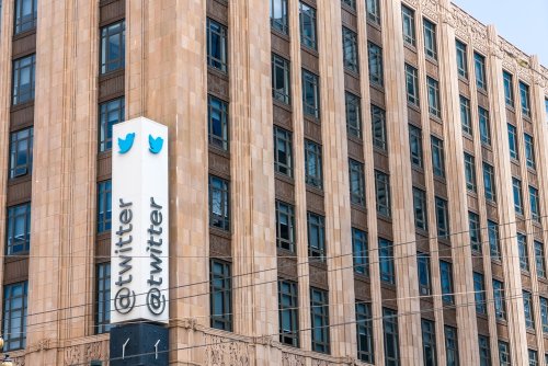 Twitter legt Matratzen in Büroräume: Jetzt ermitteln die Behörden