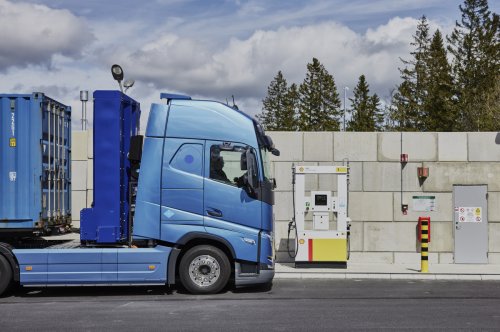 Elektro-Lastwagen sind 2035 klar Marktführer, sagt Studie