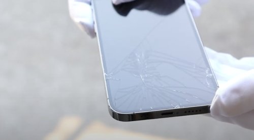 iPhone „caseless“: Auch Apple rät zum Einsatz ohne Schutzhülle
