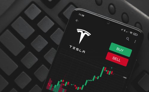 650 Milliarden futsch: Tesla-Investoren nach Aktien-Crash sauer wegen Twitter-„Zirkus“