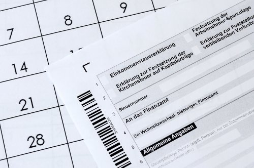 Steuererklärung 2022: So beantragst du einen Aufschub und sparst 25 Euro beim Finanzamt
