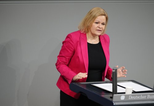 Innenministerin Faeser: Telegram soll aus den App-Stores fliegen