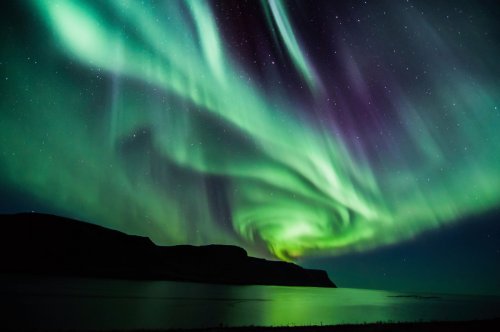Schwedische Forscher kreieren künstliche Polarlichter – aus wichtigem Grund