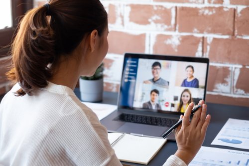Im Call nicht aufgepasst? Diese neue Funktion in Google Meet könnte euch retten