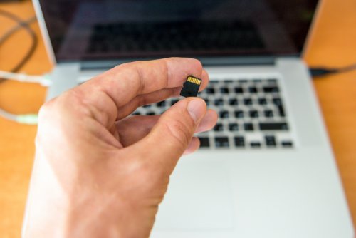 Micro-SD auf Steroiden: Speicherkarte im Kleinformat, schnell wie eine SSD