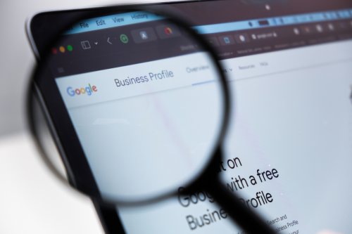 Google Business Profile: Neues Feature bringt Leben in die SERPs