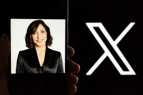 Die neue Twitter/X-Chefin Linda Yaccarino versucht, den Dienst vor dem Untergang zu bewahren
