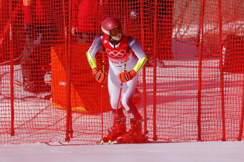 Mikaela Shiffrin fuori dallo slalom: cosa sta succedendo alla campionessa Usa
