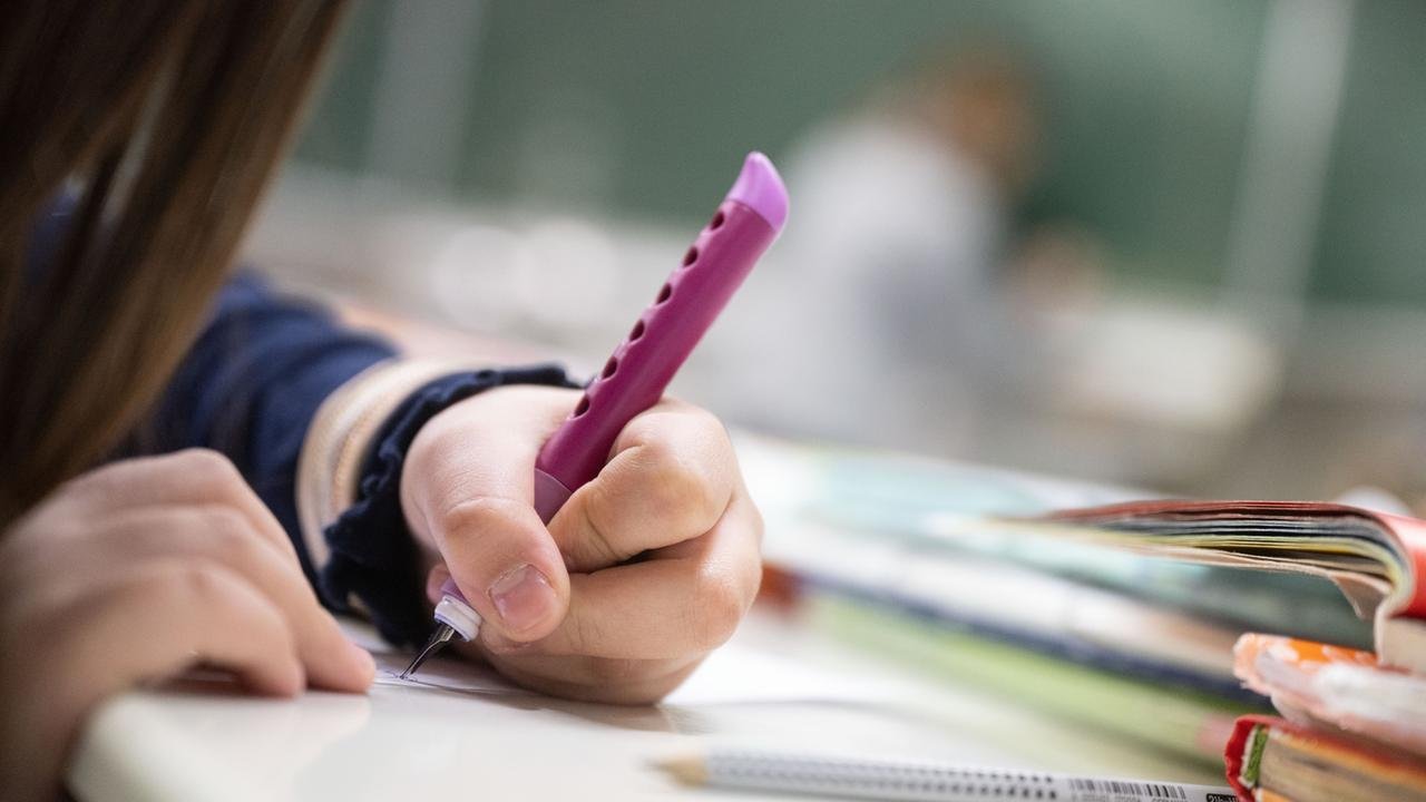 Wer mit der Hand schreibt, hat viele Vorteile