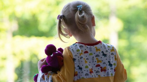 Kinder speichern Erinnerungen früher als gedacht