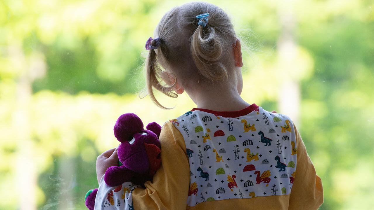 Kinder speichern Erinnerungen früher als gedacht