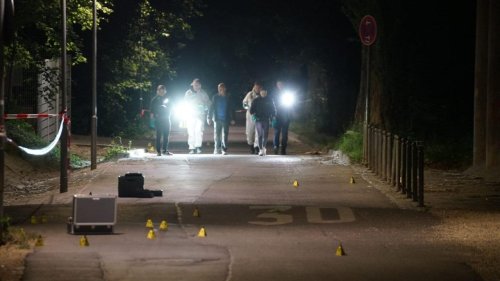 Täter flüchtig: 25-Jähriger in Göppingen durch Schüsse schwer verletzt