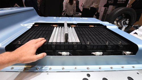 Wohin mit ausgepowerten E-Auto-Batterien?