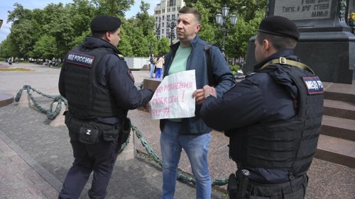 Demonstranten fordern Nawalnys Freilassung