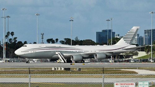 US-Regierung nimmt Jumbojet von Katar offiziell an