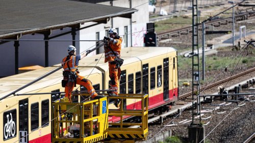 Verkehrschaos an der Messe: Ringbahn wieder frei - Wie es mit der A100 weiter geht