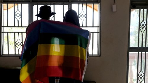 Gesetz unterzeichnet : Todesstrafe für Homosexuelle in Uganda möglich