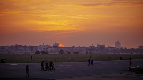 „Die vergangenen neun Jahre sind ein großer Erfolg“: Grüne fordern dauerhaften Schutz für Tempelhofer Feld