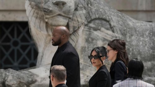 Prozess um Raub 2016: Kim Kardashian zu Überfall: „Ich dachte ich würde sterben“