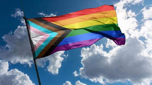 Streit um Pride-Flagge in Berlin-Lichtenberg: CDU-Fraktion befürchtet „linke Doktrin“