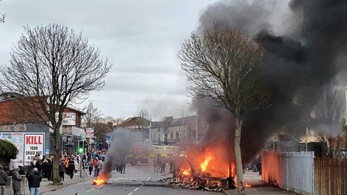 Neue Unruhen und Gewalt: Warum die Lage in Nordirland hochgefährlich ist